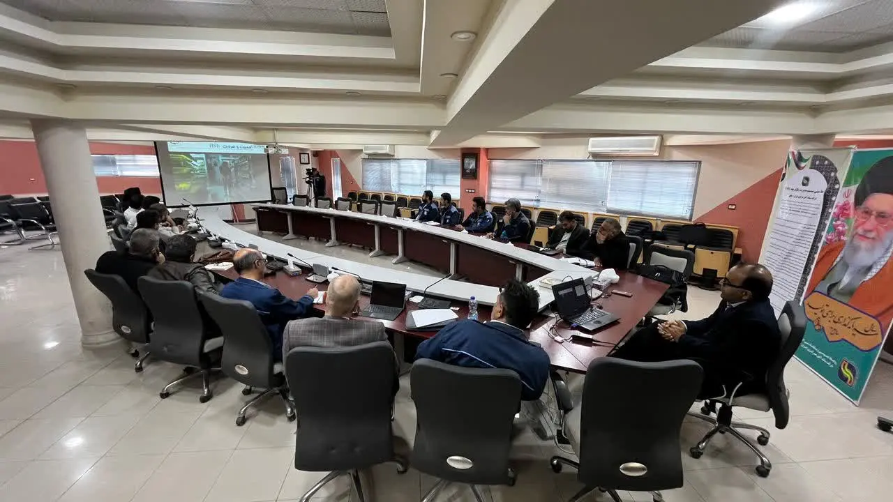 دوره تخصصی «تعهد و رهبری HSE در رویکردهای مدیریتی» ویژه مدیران ارشد، به میزبانی شرکت فولاد آلیاژی مرکزی بافق